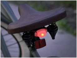 Nite Ize TwistLit 8 Nite Ize TwistLit -Camping Soldes nite ize twistlit red red 2