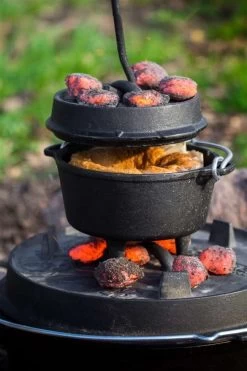 Petromax Dutch Oven FT1 Avec Legs 0.93 L -Camping Soldes petromax dutch oven ft1 with legs 2